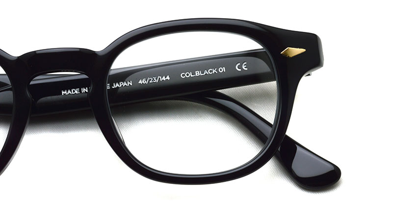 ノチノオプティカル　NOCHINO 黒縁メガネよろしくお願いいたします
